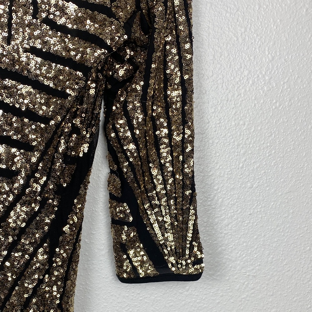 Gold Sequin Bodycon Dress with Black Accents - Picture 9 of 16